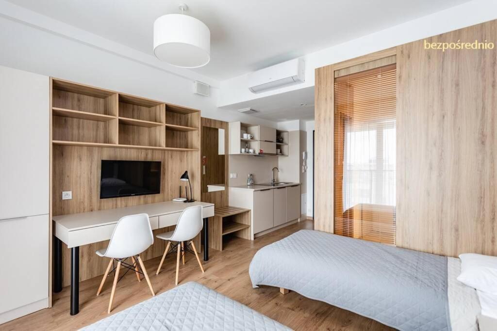 Apartament W Warszawie Dedykowany Parking Podziemny W Cenie, Wifi, Blisko Centrum New Apartment In Warsaw Finished To A High Specification Fitted Out To A High Standard On The 7Th Floor, Wifi, Underground Parking Price Included ภายนอก รูปภาพ