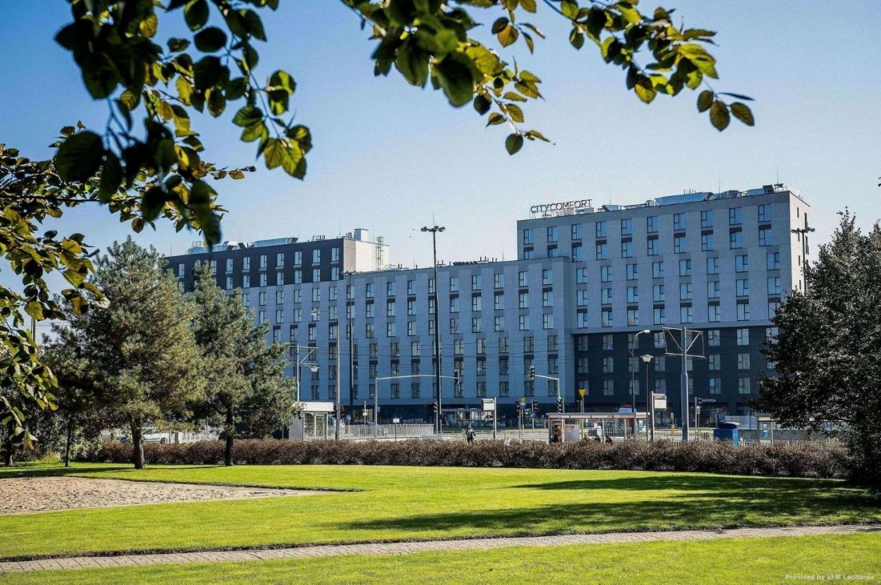 Apartament W Warszawie Dedykowany Parking Podziemny W Cenie, Wifi, Blisko Centrum New Apartment In Warsaw Finished To A High Specification Fitted Out To A High Standard On The 7Th Floor, Wifi, Underground Parking Price Included ภายนอก รูปภาพ