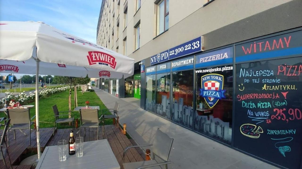 Apartament W Warszawie Dedykowany Parking Podziemny W Cenie, Wifi, Blisko Centrum New Apartment In Warsaw Finished To A High Specification Fitted Out To A High Standard On The 7Th Floor, Wifi, Underground Parking Price Included ภายนอก รูปภาพ