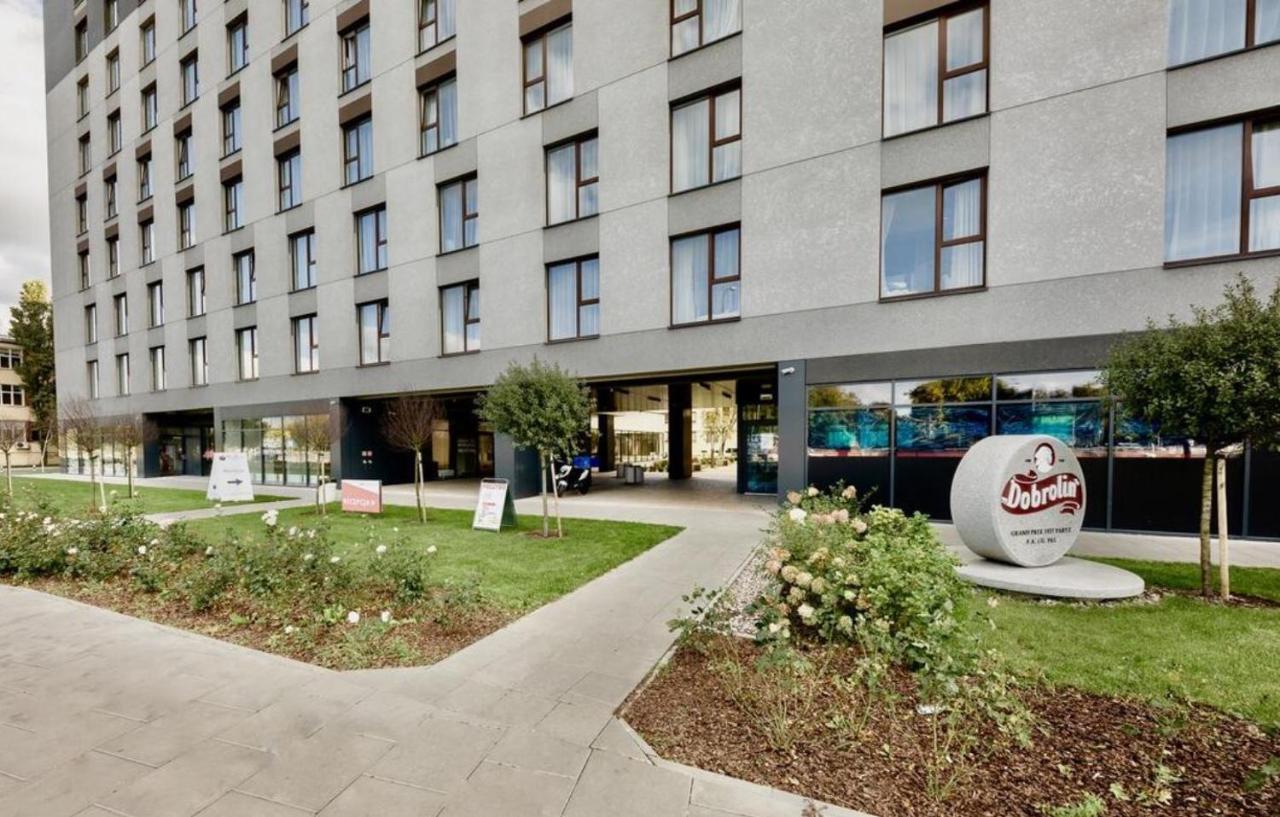Apartament W Warszawie Dedykowany Parking Podziemny W Cenie, Wifi, Blisko Centrum New Apartment In Warsaw Finished To A High Specification Fitted Out To A High Standard On The 7Th Floor, Wifi, Underground Parking Price Included ภายนอก รูปภาพ